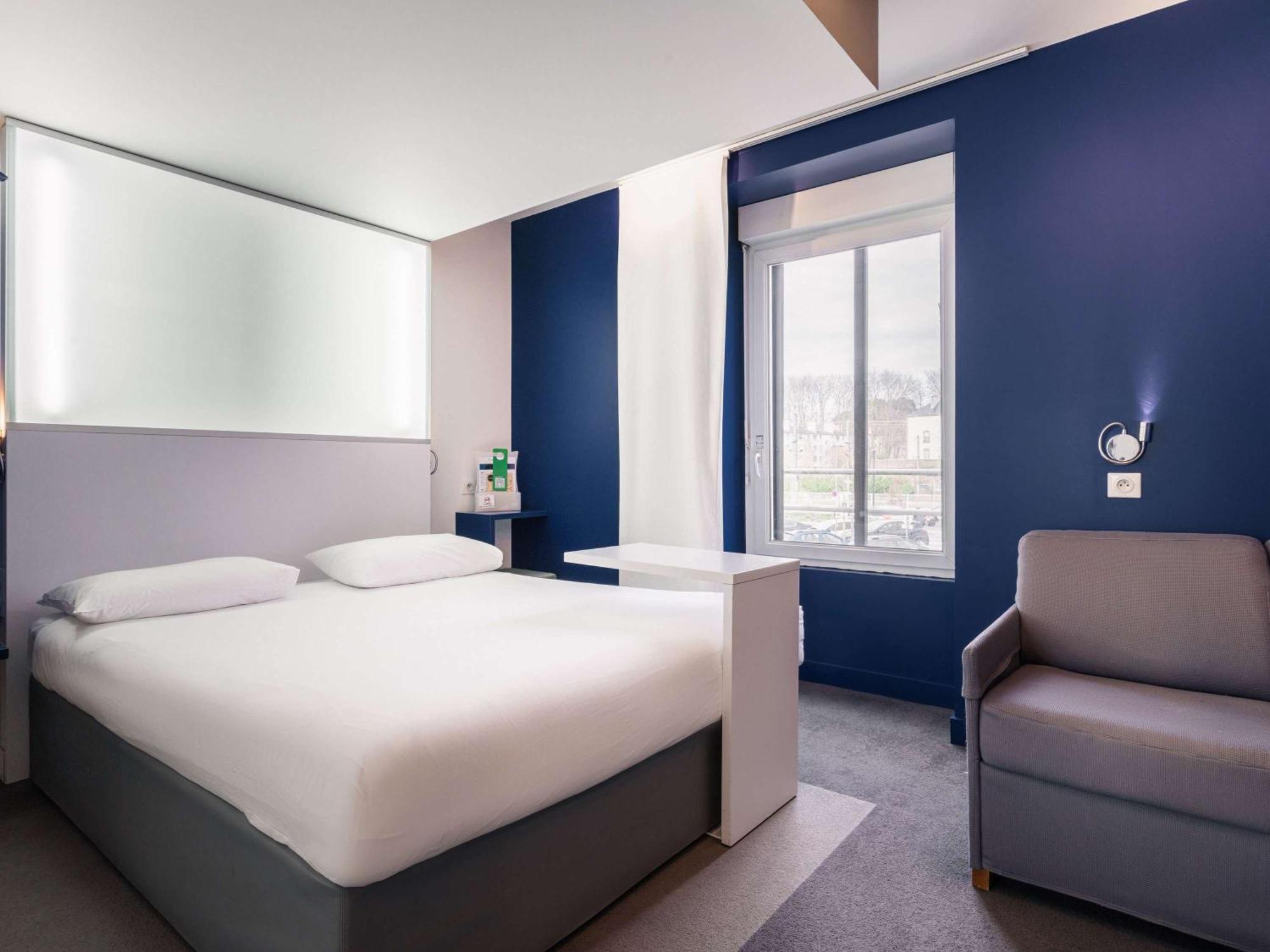 Ibis Styles Vannes Gare Centre Exterior foto